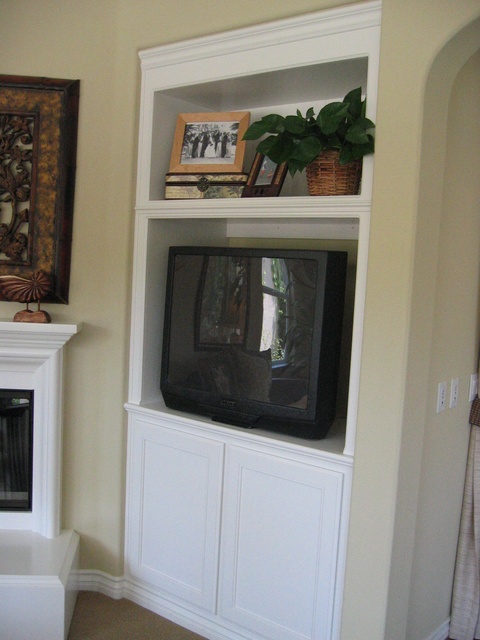 Family Room Media Niche